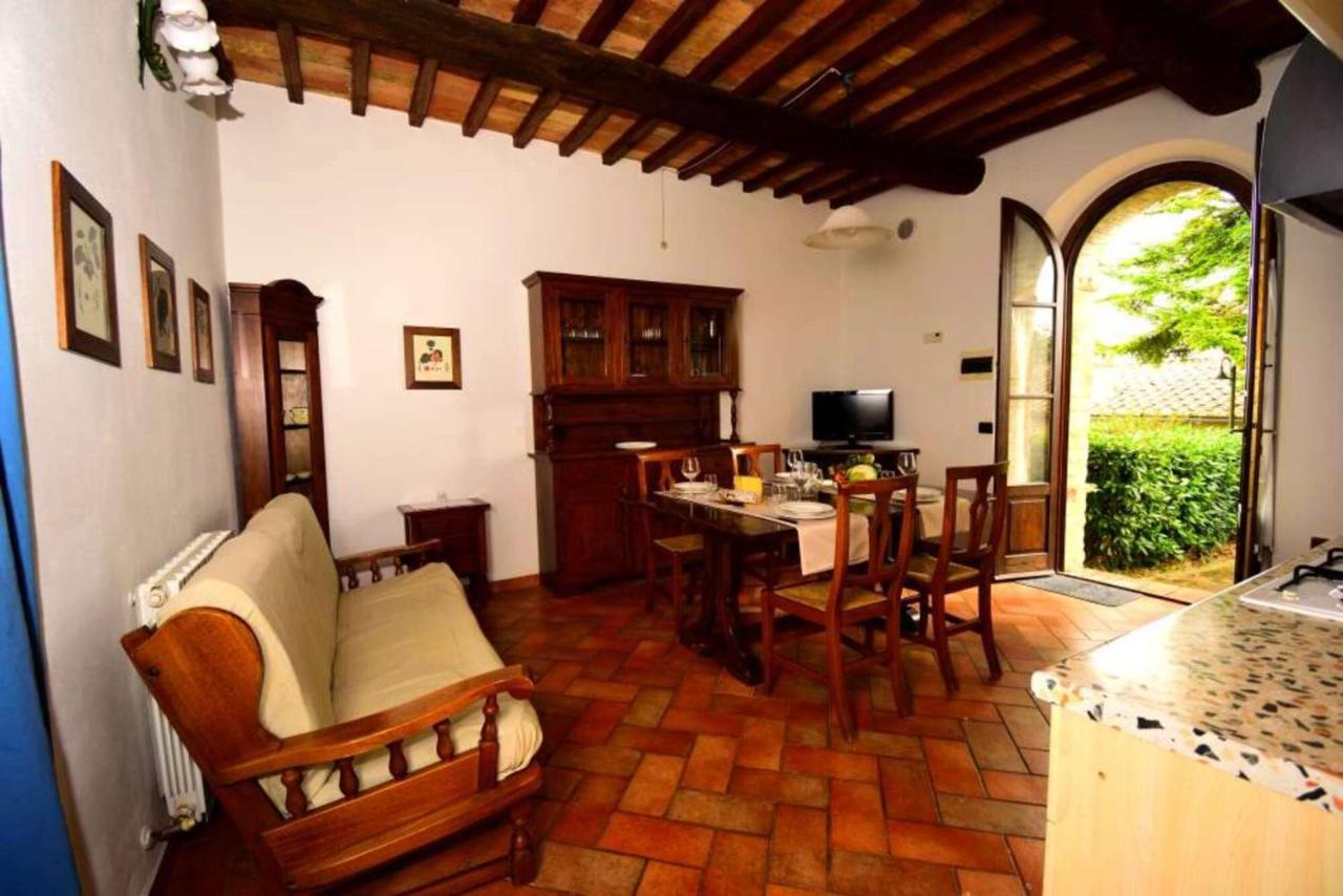 Le Rocche Di Valiano Aparthotel Luaran gambar
