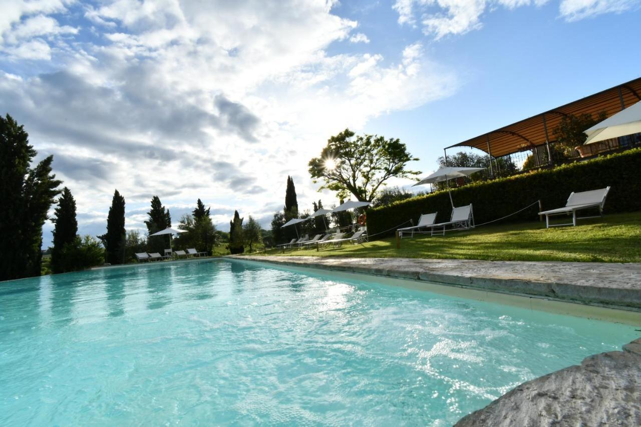 Le Rocche Di Valiano Aparthotel Luaran gambar