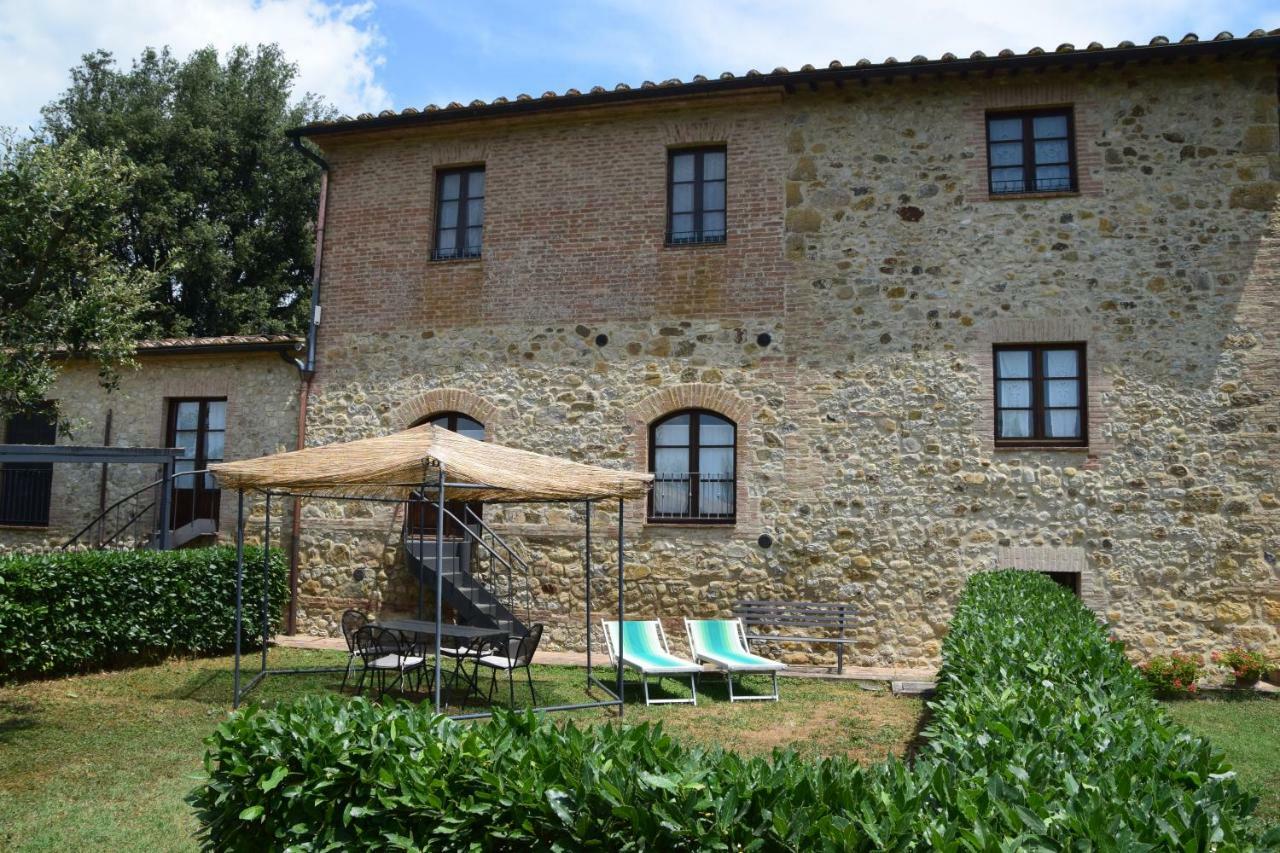 Le Rocche Di Valiano Aparthotel Luaran gambar