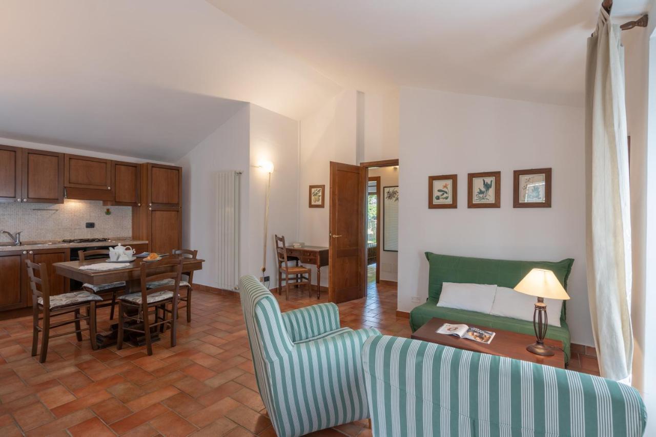 Le Rocche Di Valiano Aparthotel Luaran gambar