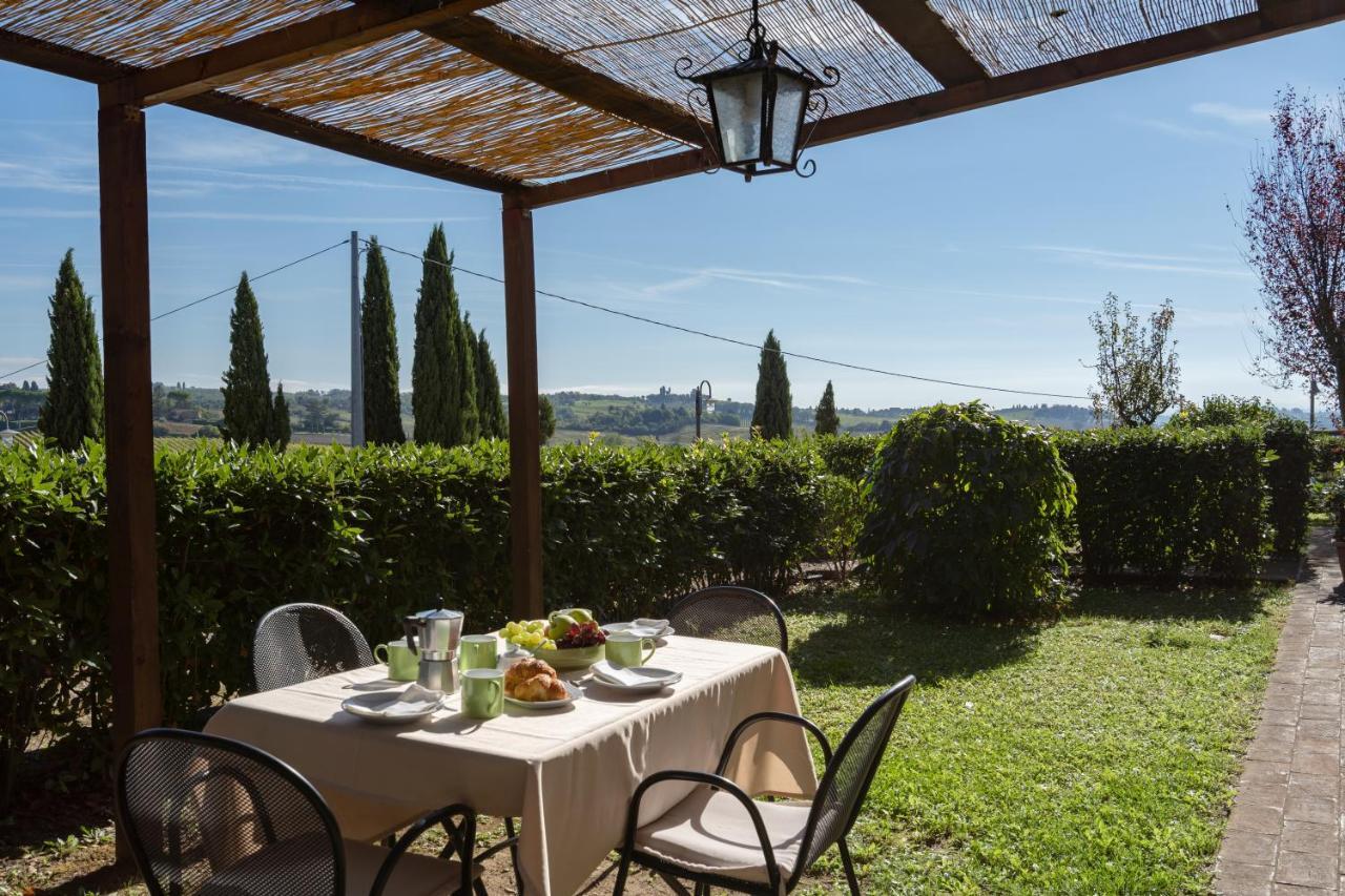 Le Rocche Di Valiano Aparthotel Luaran gambar