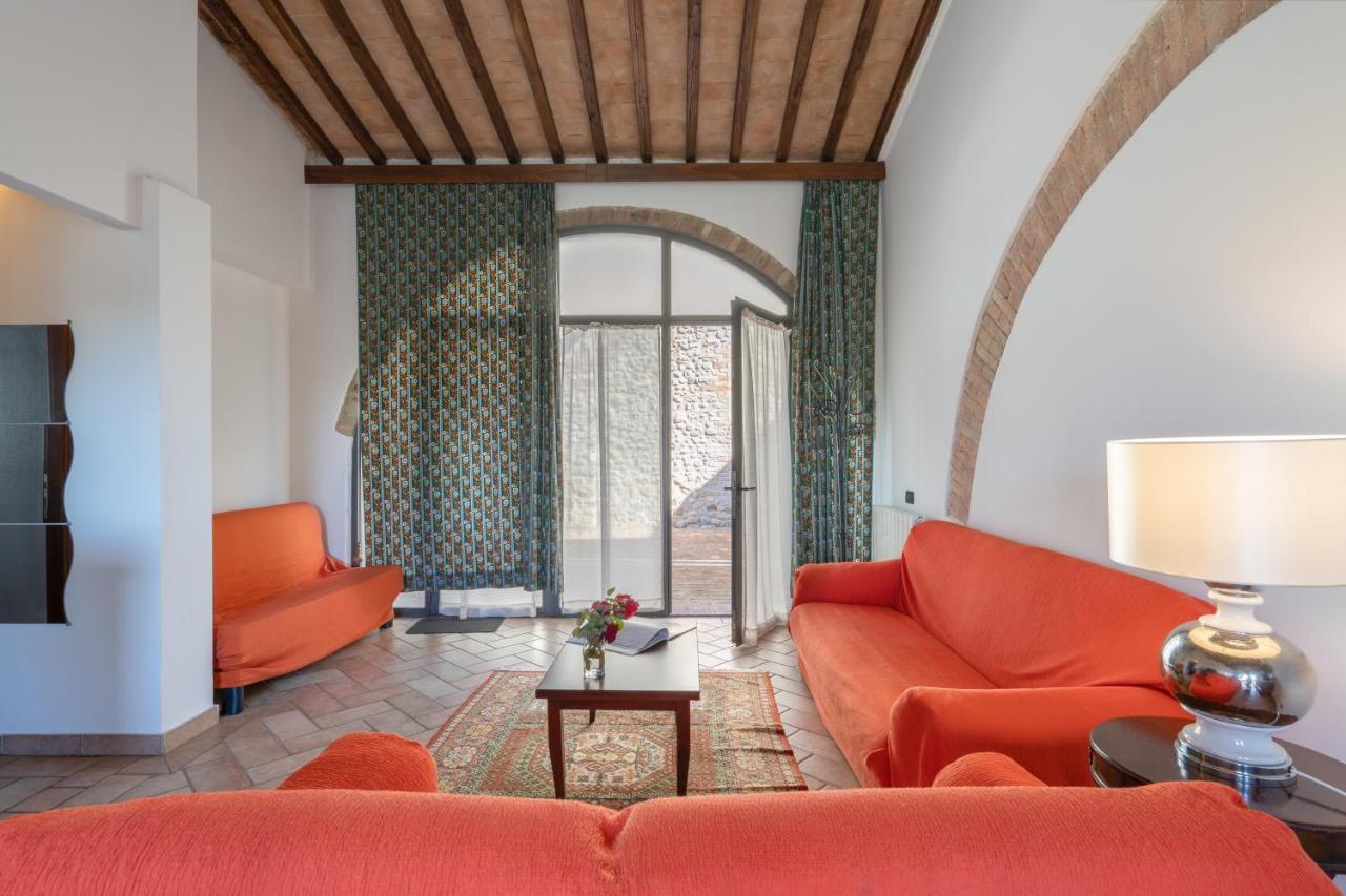 Le Rocche Di Valiano Aparthotel Luaran gambar