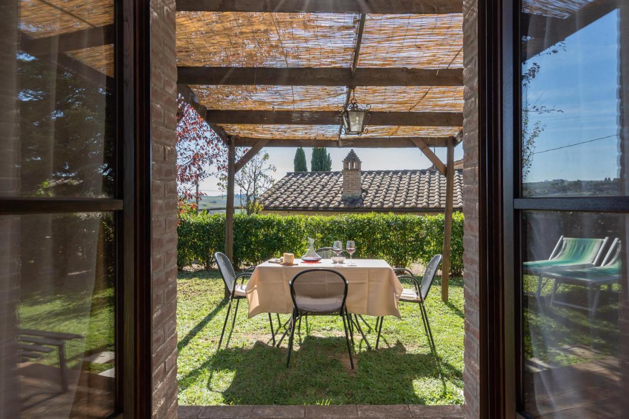 Le Rocche Di Valiano Aparthotel Luaran gambar