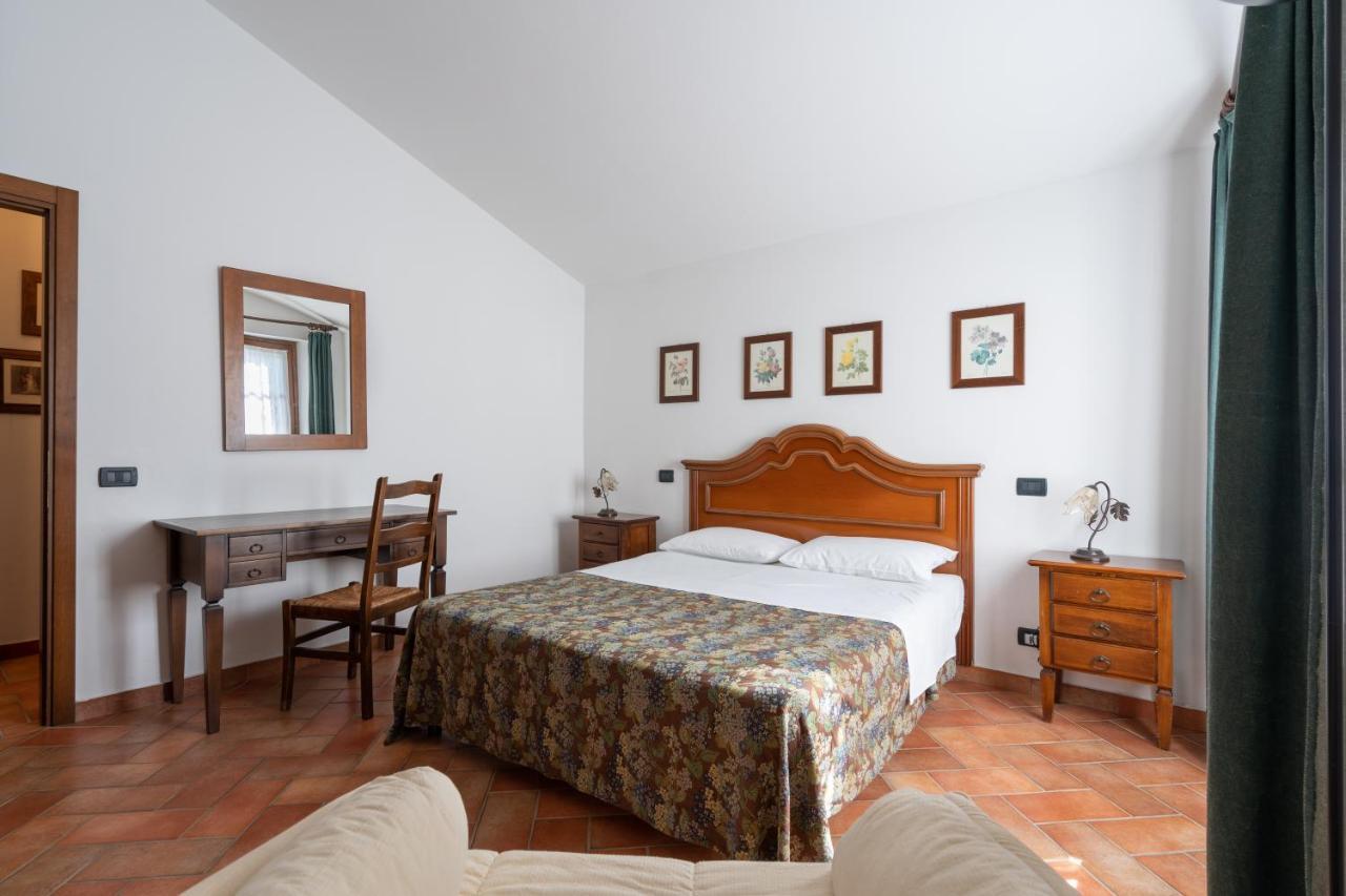 Le Rocche Di Valiano Aparthotel Luaran gambar