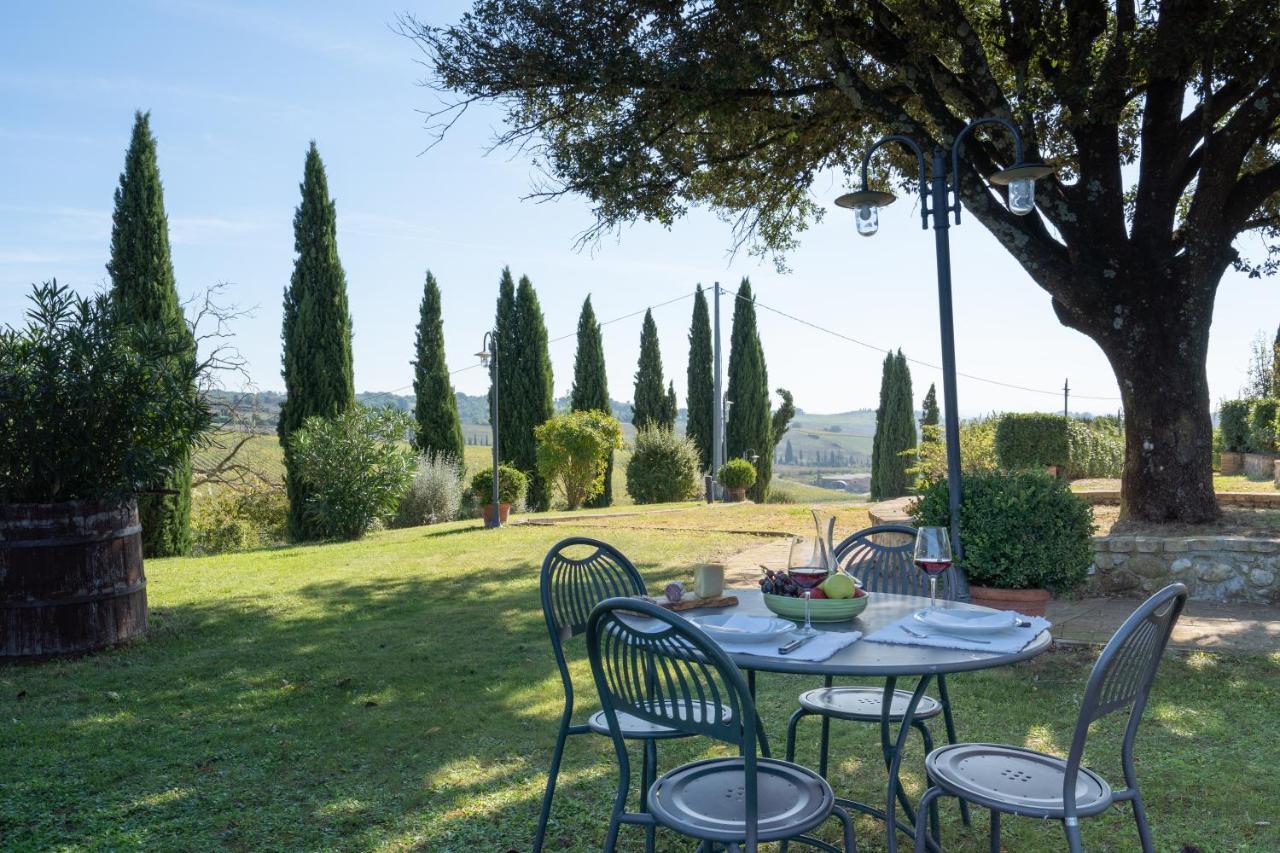 Le Rocche Di Valiano Aparthotel Luaran gambar