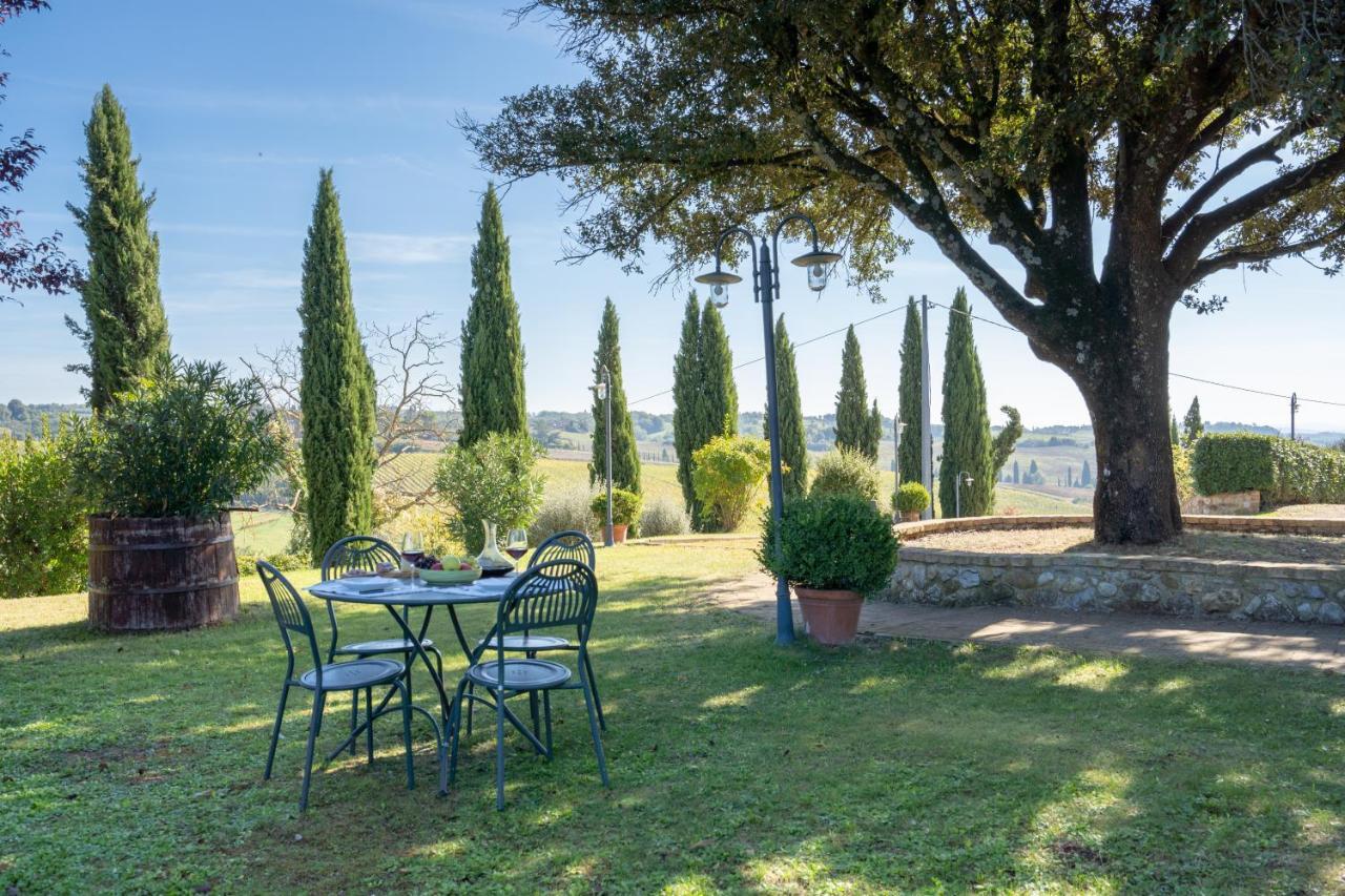 Le Rocche Di Valiano Aparthotel Luaran gambar